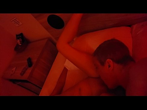 ❤️ Më lëpij pidhin e lagur. ❤️ Porno tek ne